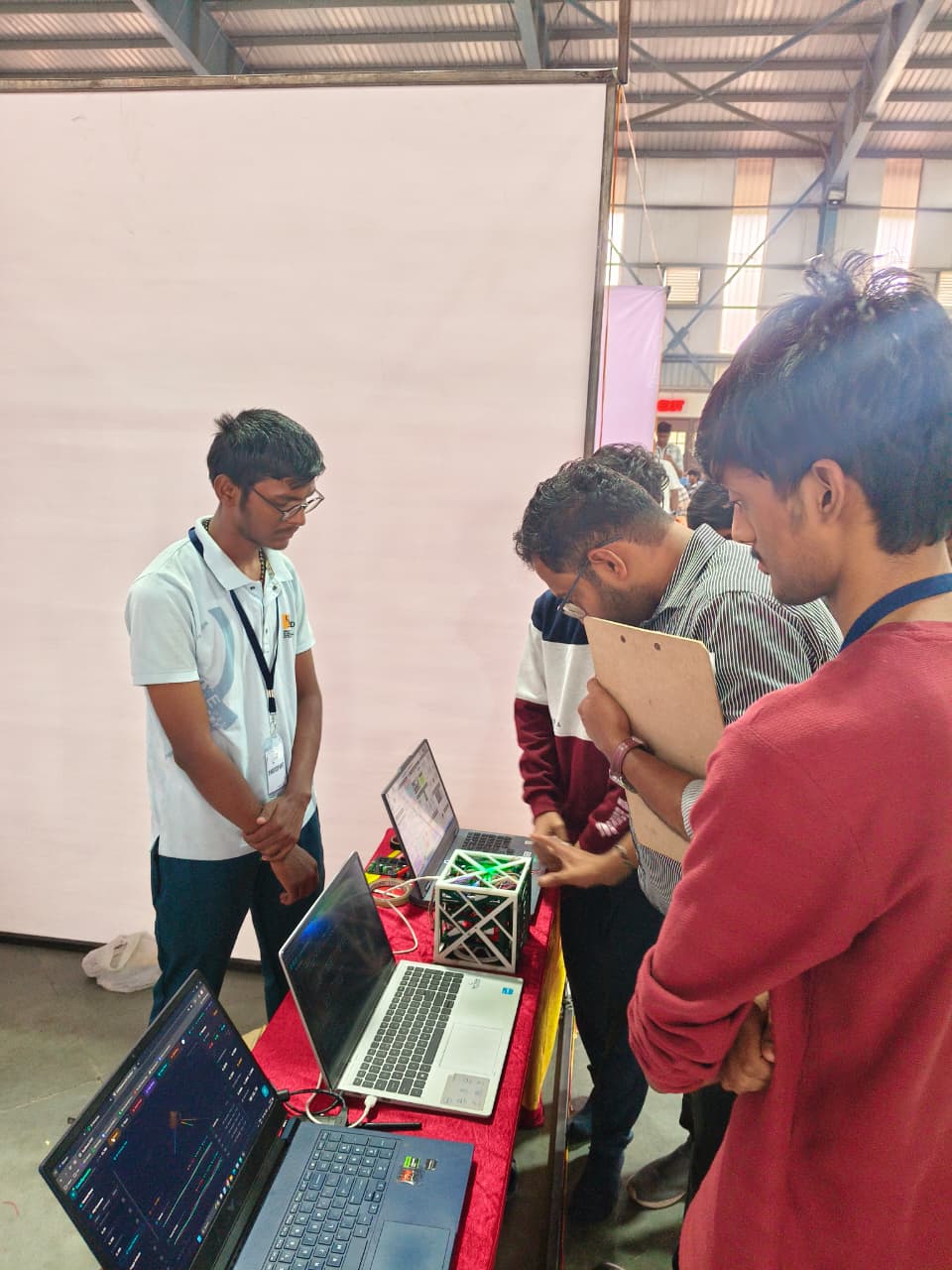 Presenting CubeSat project to judges